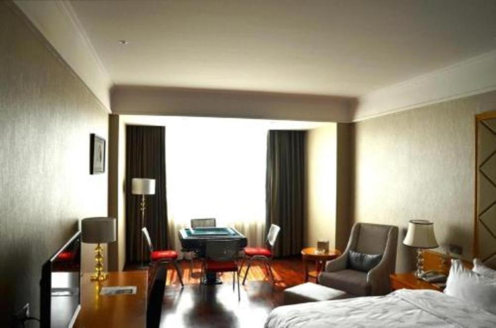San Jiang Grand Hotel Vientiane Exterior foto